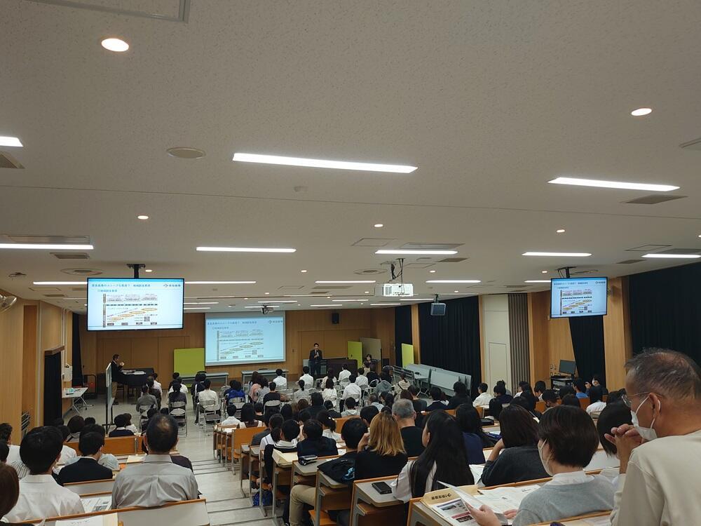 学校概要・入試制度の説明