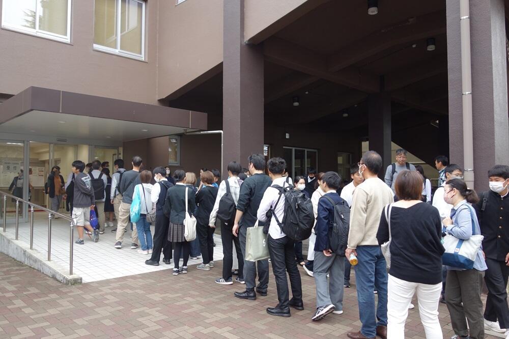 学校概要・入試制度の説明