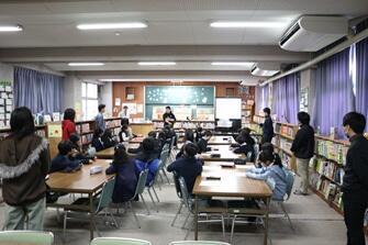 出前授業「磁石の不思議　君も磁石博士だ！」