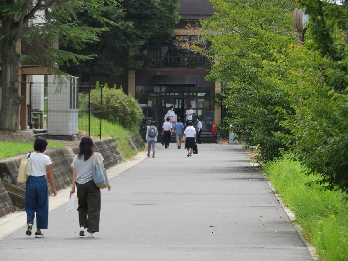 ⓪校内見学.JPG