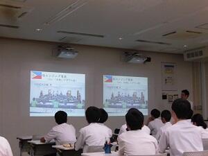 kouenkai080601.jpg