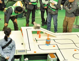 RoboCupJunior2018_4.jpg